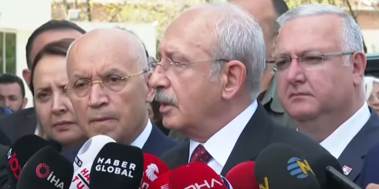 Kılıçdaroğlu: Bizim vatanını satanlarla kavga etmemiz lazım