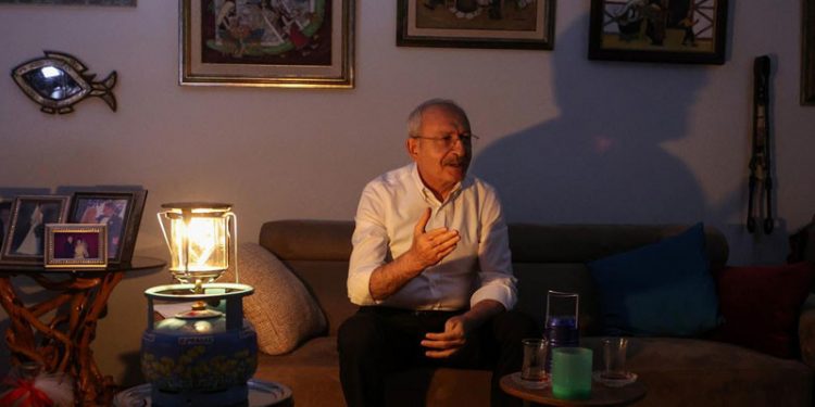 Kılıçdaroğlu ile Dönmez arasında "kesik elektrik" polemiği