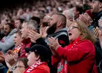 Liverpool taraftarından oğlunu kaybeden Ronaldo'ya destek