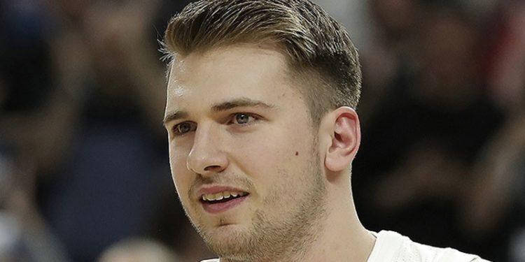 Luka Doncic'ten Mavericks'e kötü haber