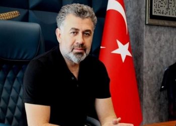 MHP'den istifa eden Sedat Kılın&ccedil; saldırıya uğradı