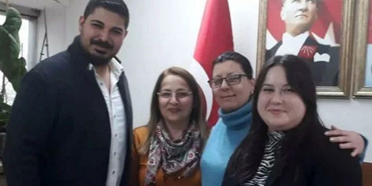 MHP'li yönetici CHP'li başkanı ziyaret etti, görevden alındı