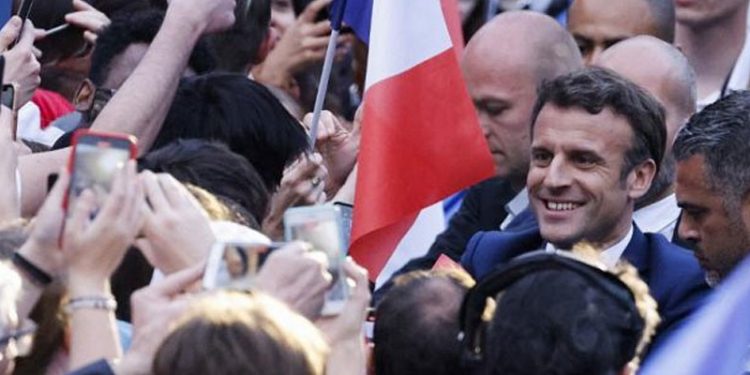 Macron: Le Pen Cumhurbaşkanı seçilirse milliyetçilik geri gelir, savaş çıkar