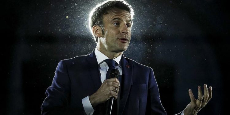 Macron: Le Pen seçilirse milliyetçilik ve savaş Avrupa'ya geri gelecek