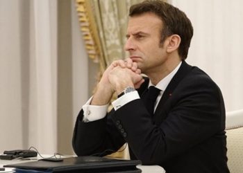 Macron, Polonya Başbakanı'nın eleştirilerini "skandal" olarak tanımladı