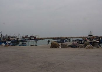 Maliyetler nedeniyle balığa çıkamayan balıkçılar teknelerini satıyor