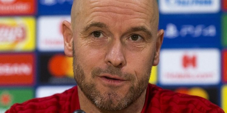 Manchester United Hollandalı teknik adam Erik ten Hag'a emanet