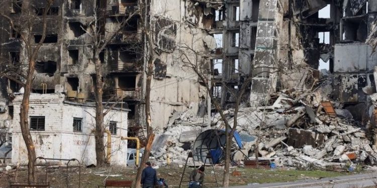 Mariupol Belediye Başkanı: Şehirde 10 binden fazla sivil hayatını kaybetti