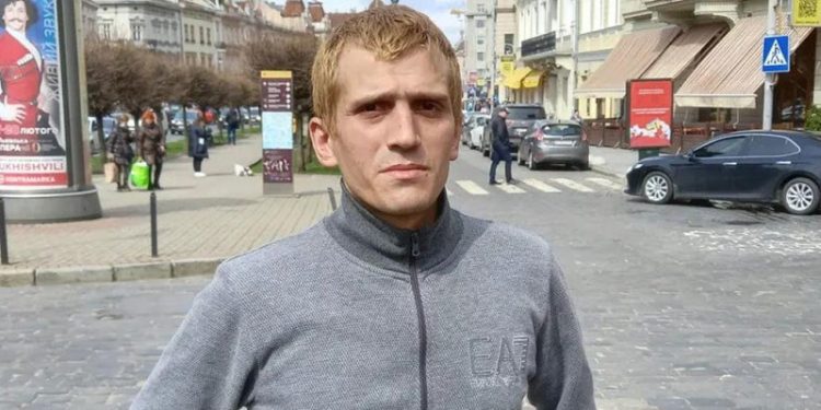 Mariupol'den kaçış: Ukraynalı balıkçı, iki buçuk saat yüzerek nasıl canını kurtardığını anlattı