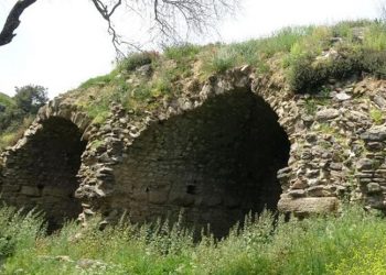 Mastaura Antik Kenti'nde 1800 yıllık kanalizasyon sistemi bulundu