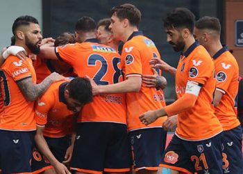 Medipol Başakşehir deplasmanda Kasımpaşa'yı mağlup etti