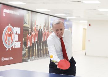 Metropoll: Erdoğan’a görev onayı vermeyenler yüzde 53.6’ya yükseldi