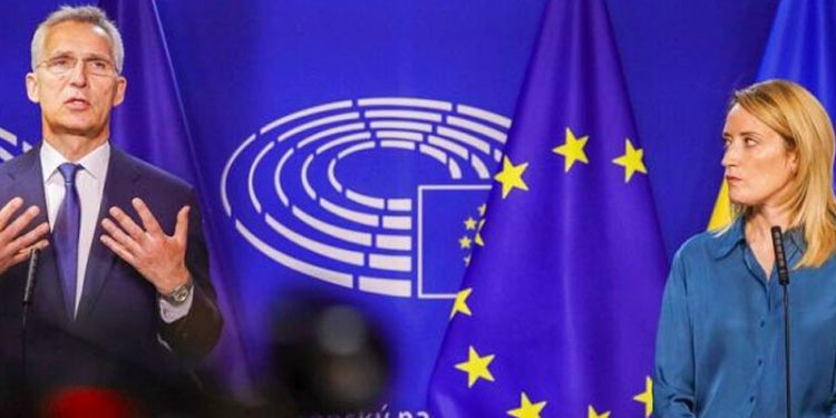 NATO Genel Sekreteri Stoltenberg: İsveç ve Finlandiya NATO'ya hızla katılabilir