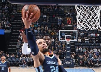 NBA Batı Konferansı'nın zirvesindeki maçta Grizzlies, Suns'ı yendi