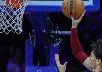 NBA'de Cedi Osman'ın 21 sayısı Cleveland Cavaliers'a yetmedi