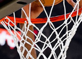 NBA'de Hawks ve Pelicans play-off'lara yükseldi