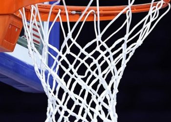 NBA'de Suns, Mavericks ve 76ers yarı finale çıktı