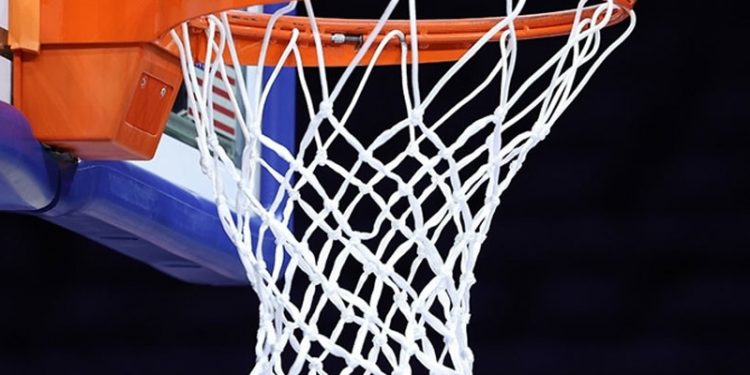 NBA'de Suns, Mavericks ve 76ers yarı finale çıktı