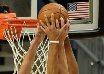 NBA'de play-off turunda 4 maç oynandı