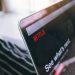 Netflix abone kaybediyor: Şifre paylaşanlar reklam izlemek zorunda kalabilir