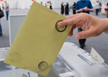 ORC'nin se&ccedil;im anketi: Altılı masa arayı a&ccedil;ıyor