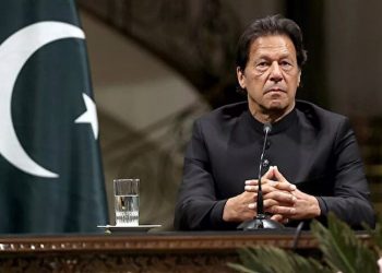 Pakistan'da siyasi kriz: Anayasa Mahkemesi Başbakan Han'ın düşürülmesinin önünü açtı