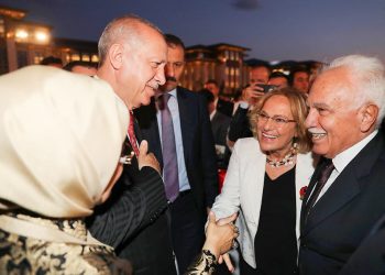 Perinçek meydan okudu: Gezi’de biz de vardık, güçleri yetiyorsa beni de alsınlar