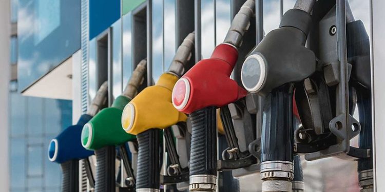 Peş peşe gelecek, benzin ve motorinde zam rekoru kırılacak