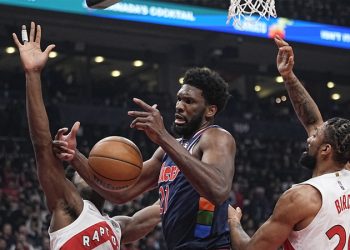 Philadelphia 76ers seriyi 3-0 yaptı