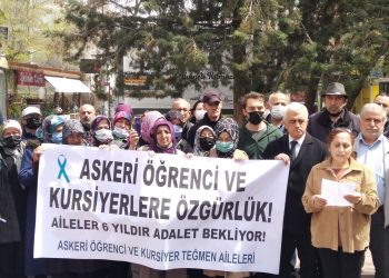 Polis, askeri öğrenci ailelerinin adalet çağrısına izin vermedi