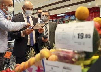 Prof. Dr. Veysel Ulusoy: Hiperenflasyon dönemine girdik, hayat pahalılığı inanılmaz derecede artacak