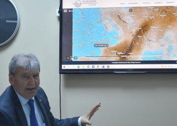 Prof. Dr. Yaşar: Çöl tozu tabakası Koronavirüsün havada kalış süresini artırıyor
