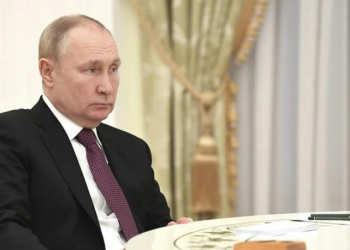 Putin: Ukrayna tarafı İstanbul'daki anlaşmalarından çekildi