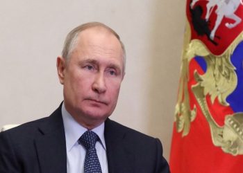 Putin'den Batı'ya gözdağı: Rusya ordusu kıtalararası balistik füze denedi