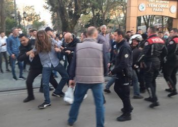 'Ramazanda alkol içemezsiniz' tartışması kavgaya dönüştü; 3 gözaltı