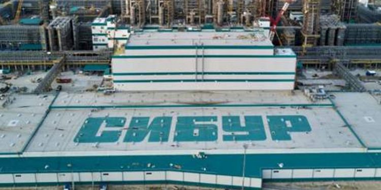 Reuters: Rus petrokimya şirketi Sibur, Hollanda'da boşaltamadığı LPG'yi Türkiye'ye gönderdi