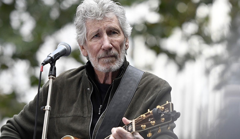 Roger Waters, tutuklu sanatçı Nûdem Durak'a gitarını hediye etmek üzere Türkiye’ye geliyor