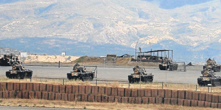 Rojava'yla Şengal Irak ordusu ve KDP işbirliğiyle kuşatılıyor