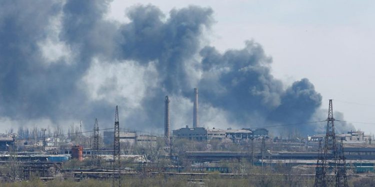 Rusya, Azovstal fabrikasından siviller tahliyesi için geçici ateşkes ilan etti