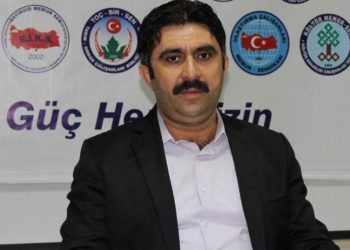 Rüşvet paralarıyla hacca giden müdür, kadın öğretmenlerin odasına da kamera koymuş