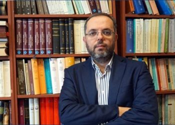 Sabah yazarı Afyoncu: Padişahların en büyük başarılarından biri de halkın temel tüketim maddelerine uygun fiyatlarla ulaşmasını sağlamalarıydı