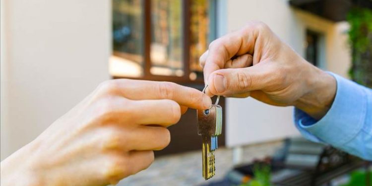 Sabah yazarı Güngör: Vatandaşın en önemli gündemi fahiş kira fiyatları...