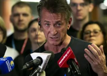 Sean Penn, milyarderlere seslendi: Ukrayna'ya savaş uçakları alın