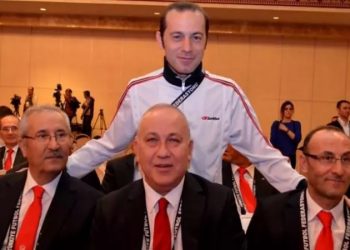 "Serdar Çakır'ın hakem ailesi içinde etkisi çok büyük, gelecek vadeden hakemler kasten biçildi"