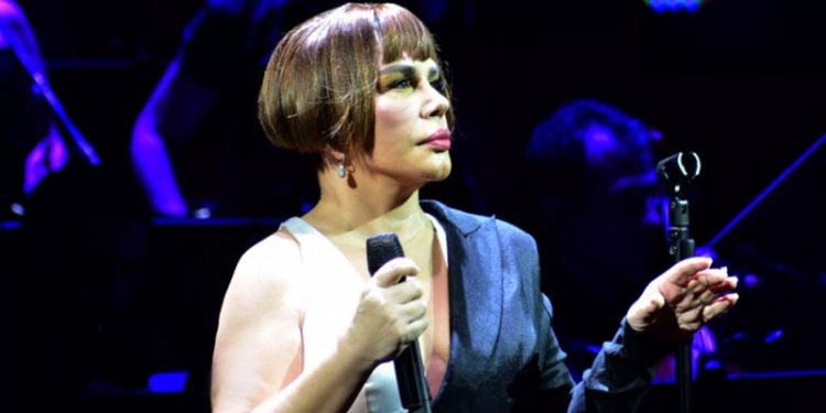 Sezen Aksu'dan yeni şarkı: Her şeye rağmen