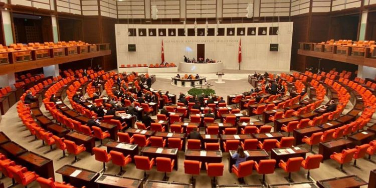 Seçim Kanunu'ndaki değişiklikler yürürlüğe girdi