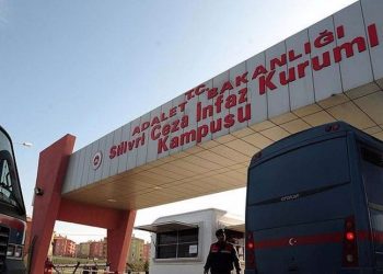 Silivri’de yaşamını yitiren tutuklunun cenazesi ailesine gösterilmedi, bir kişi de yoğun bakımda