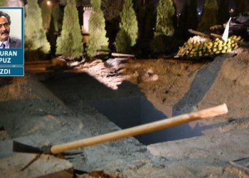 Siyaset meydanında ölüye zulüm diriye zulüm