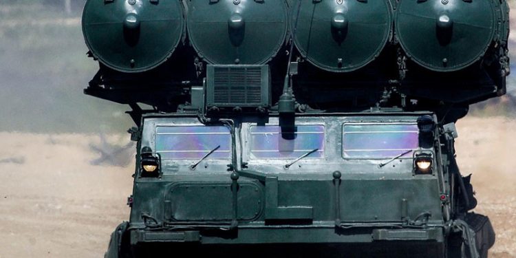 Slovakya Ukrayna'ya S-300 gönderiyor