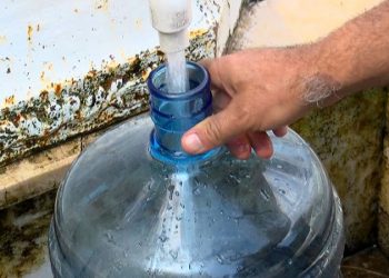 Su zammı vatandaşları çeşmelere yöneltti; 'Dar gelirliler ne yapsın suya 30 lira para mı versin?"